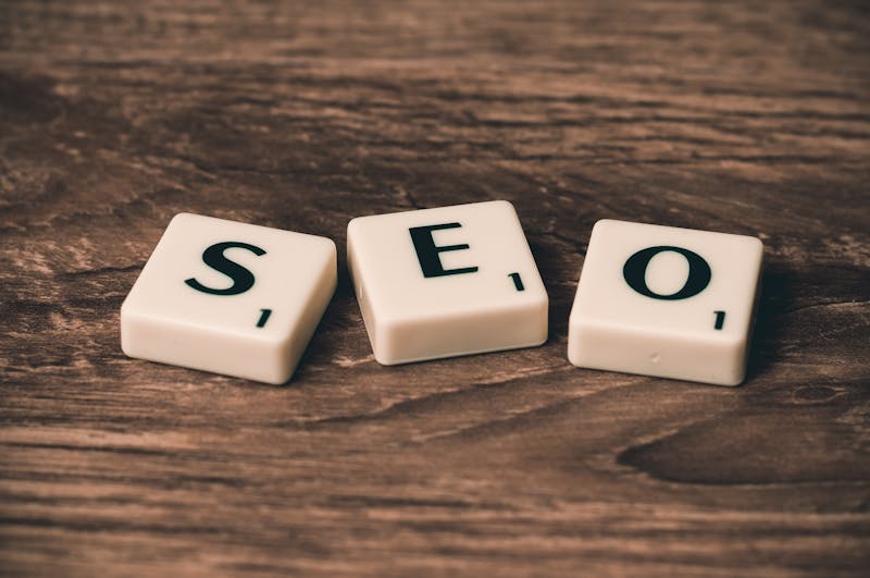 Google search results showing AI Overviews in modern SERP